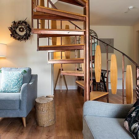 Kylemore House Boutique Apartments - Connemara Suite מראה חיצוני תמונה