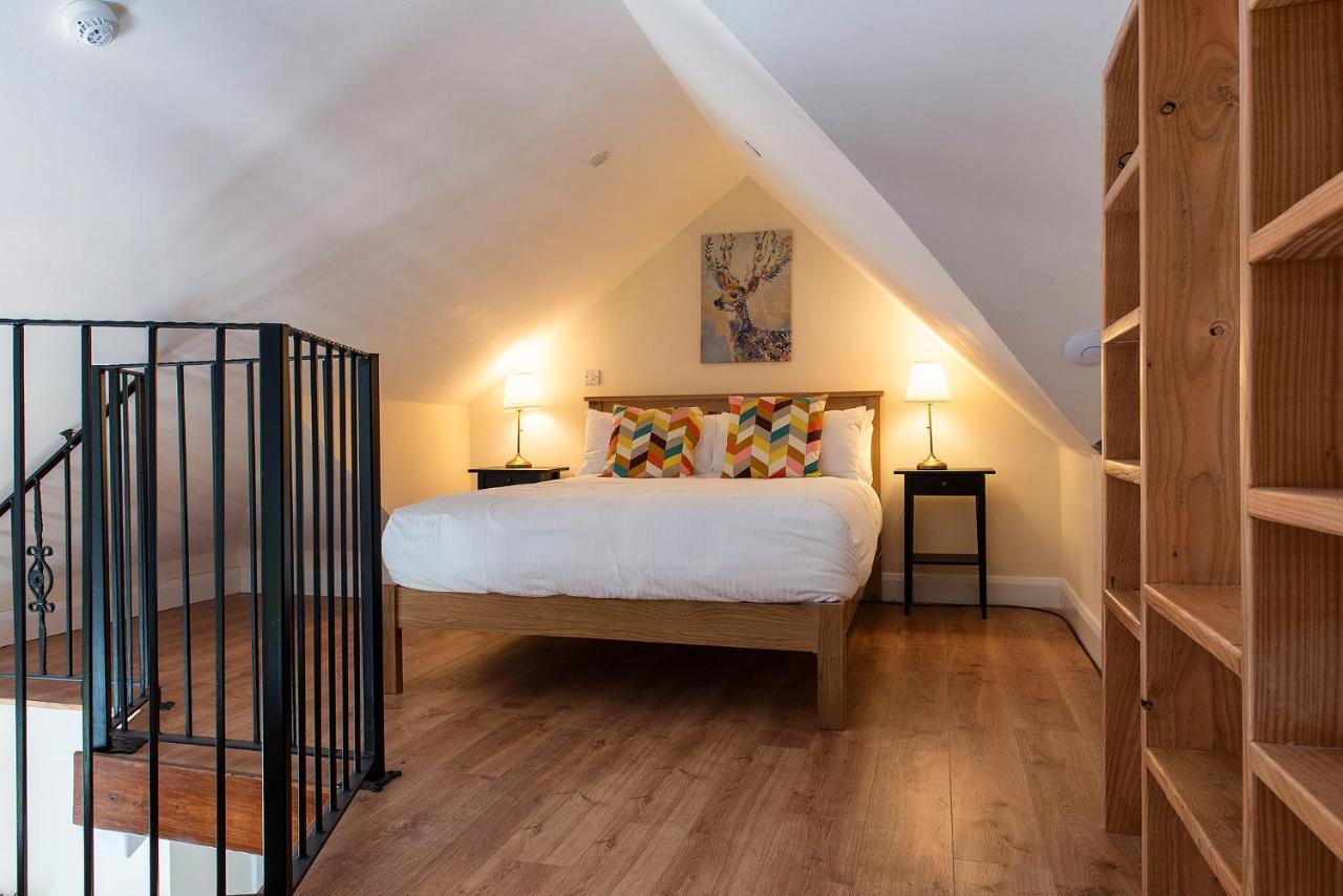 Kylemore House Boutique Apartments - Connemara Suite מראה חיצוני תמונה